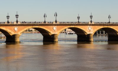 Pont de Pierre Bordeaux : Histoire et Patrimoine